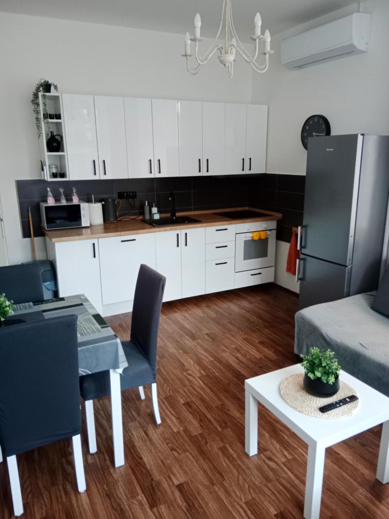 Apartman U Fontany Poděbrady Exterior foto
